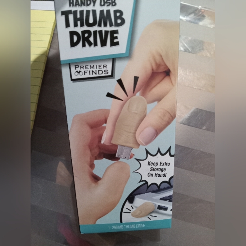 USB Thumb Drive  (New)